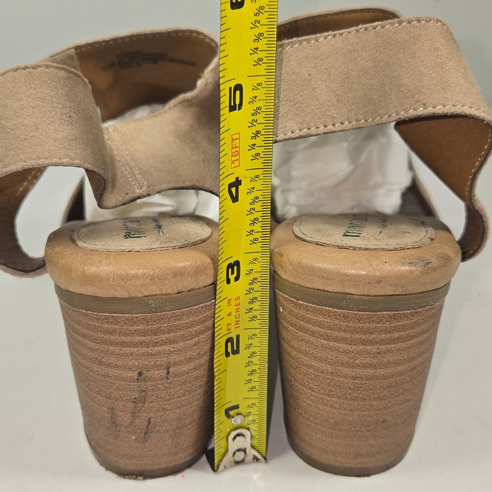 Montana Artisan‎ Crafted Leather Block Heel Sandals Womens 11 Tan Suede Pleated - Picture 3 of 7